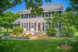 6 Tanglewood Dr, Chelmsford, MA 01824