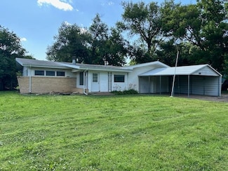 5039 N Armstrong St, Wichita, KS 67204