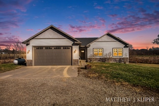 2011 118th Ave, Allegan, MI 49010