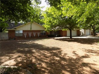 32016 County Street 2670, Anadarko, OK 73005