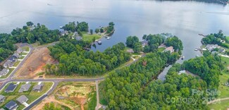5147 Watersail Way Unit 32, Lake Wylie, SC 29710
