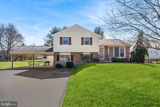 1605 Pine St, Hatfield, PA 19440