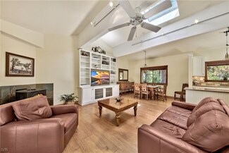 1000 Lakeshore Blvd Unit 17, Incline Village, NV 89451