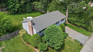 5 Abell Ave, Ipswich, MA 01938