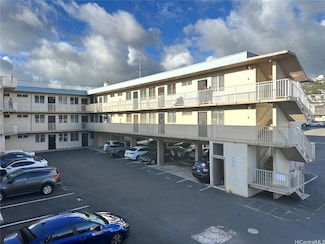 1325 N School St Unit C323, Honolulu, HI 96817