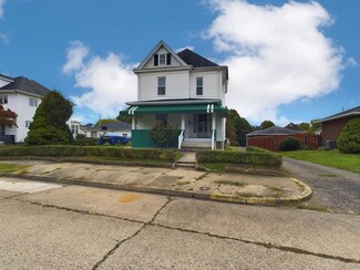 1805 Meighen Ave, Moundsville, WV 26041