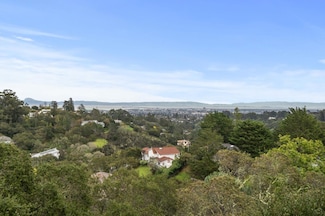 15 Anson Rd Unit B, Hillsborough, CA 94010