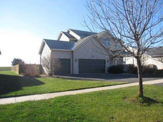 312 W Ashton Dr, Maple Park, IL 60151