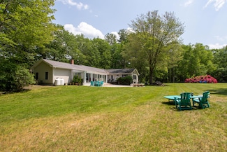 496 Coles Hill Rd, Wells, ME 04090