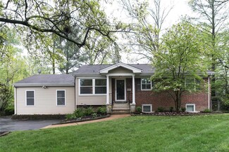 800 E Essex Ave, Saint Louis, MO 63122