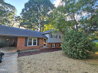 707 N Ninth St, Mebane, NC 27302