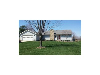 20116 Travis Ln, Bucyrus, KS 66013