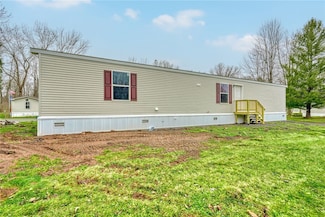 70 Rome Ln, Ontario, NY 14519
