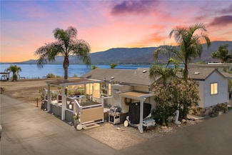 32000 Riverside Dr, Lake Elsinore, CA 92530