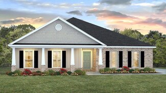 664 Golden Oaks Cir, Dothan, AL 36301