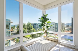 10 Innes Ct Unit 405, San Francisco, CA 94124