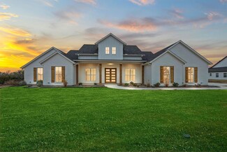 1208 Eagles Bluff Dr, Weatherford, TX 76087