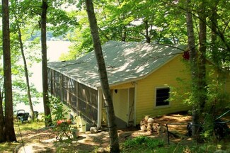 96 F Sanborn Rd, Sabattus, ME 04280