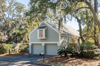 1019 Embassy Row Way, Johns Island, SC 29455