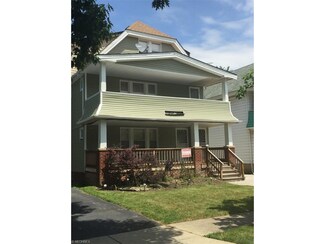 1665 Cliffview Rd, Cleveland, OH 44112