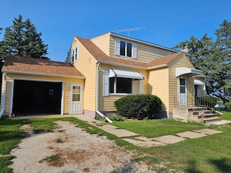 17516 140th St, Randalia, IA 52164