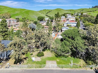 394 Appian Way, Union City, CA 94587
