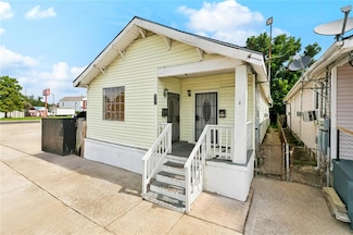 2613 N Prieur St, New Orleans, LA 70117