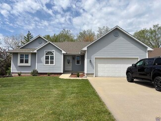 1907 Deerbrook Ln, Emporia, KS 66801