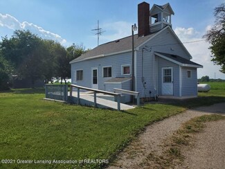10721 Mulliken Rd, Mulliken, MI 48861