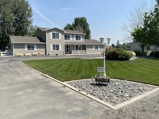 11 Benchview Ln, Lovell, WY 82431