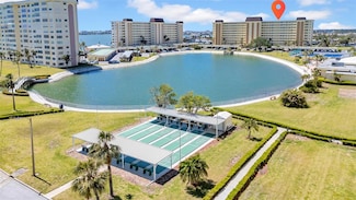 4725 Cove Cir Unit 302, Saint Petersburg, FL 33708