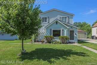 23200 Socia St, Saint Clair Shores, MI 48082