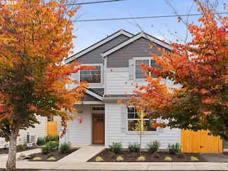 7675 N Kellogg St, Portland, OR 97203