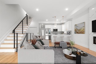 119 Van Horne St, Jersey City, NJ 07304