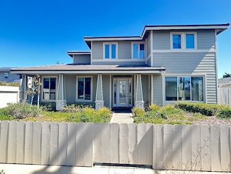 1506 Alvarado St, Oceanside, CA 92054