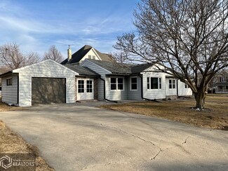 203 7th St NE, Clarion, IA 50525