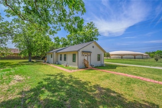 808 N Washington Ave, Bryan, TX 77803