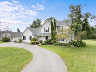 7540 Bay Meadow Dr, Harbor Springs, MI 49740