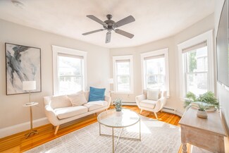 91 Madison Ave Unit 1, Newtonville, MA 02460