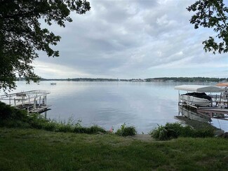 1617 Chalstroms Beach Rd, Okoboji, IA 51355