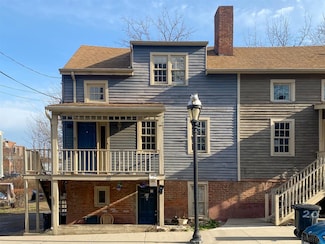 22 E Parmenter St, Newburgh, NY 12550
