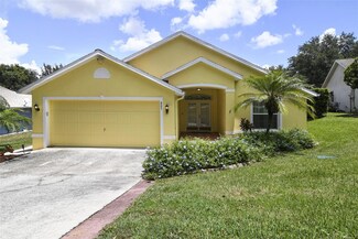 805 Maple Forest Ave, Minneola, FL 34715