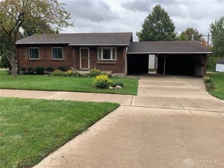 4914 Caprice Dr, Middletown, OH 45044