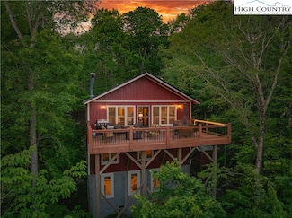 103 Staghorn Hollow Rd, Beech Mountain, NC 28604