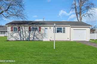 30 Corrigan Ave, Pine Beach, NJ 08741
