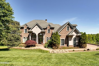 350 Cormorant Dr, Vonore, TN 37885