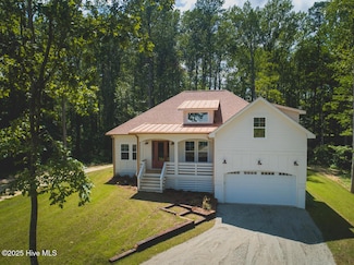 19 Jasmine Ln, Minnesott Beach, NC 28510