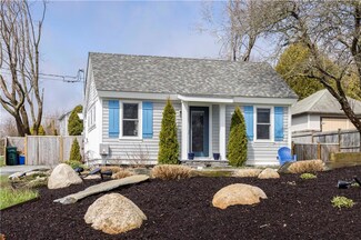 173 E Shore Rd, Jamestown, RI 02835
