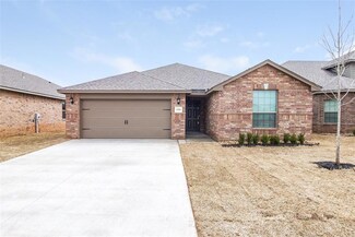 1104 NW 5th St, Newcastle, OK 73065