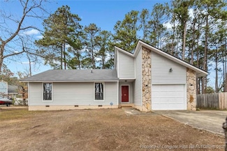 7005 Pantego Dr, Fayetteville, NC 28314